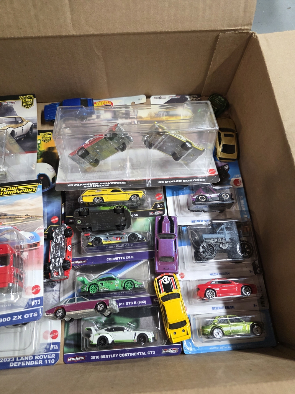 Mixed Die-Cast Hot Wheels  collectable cars